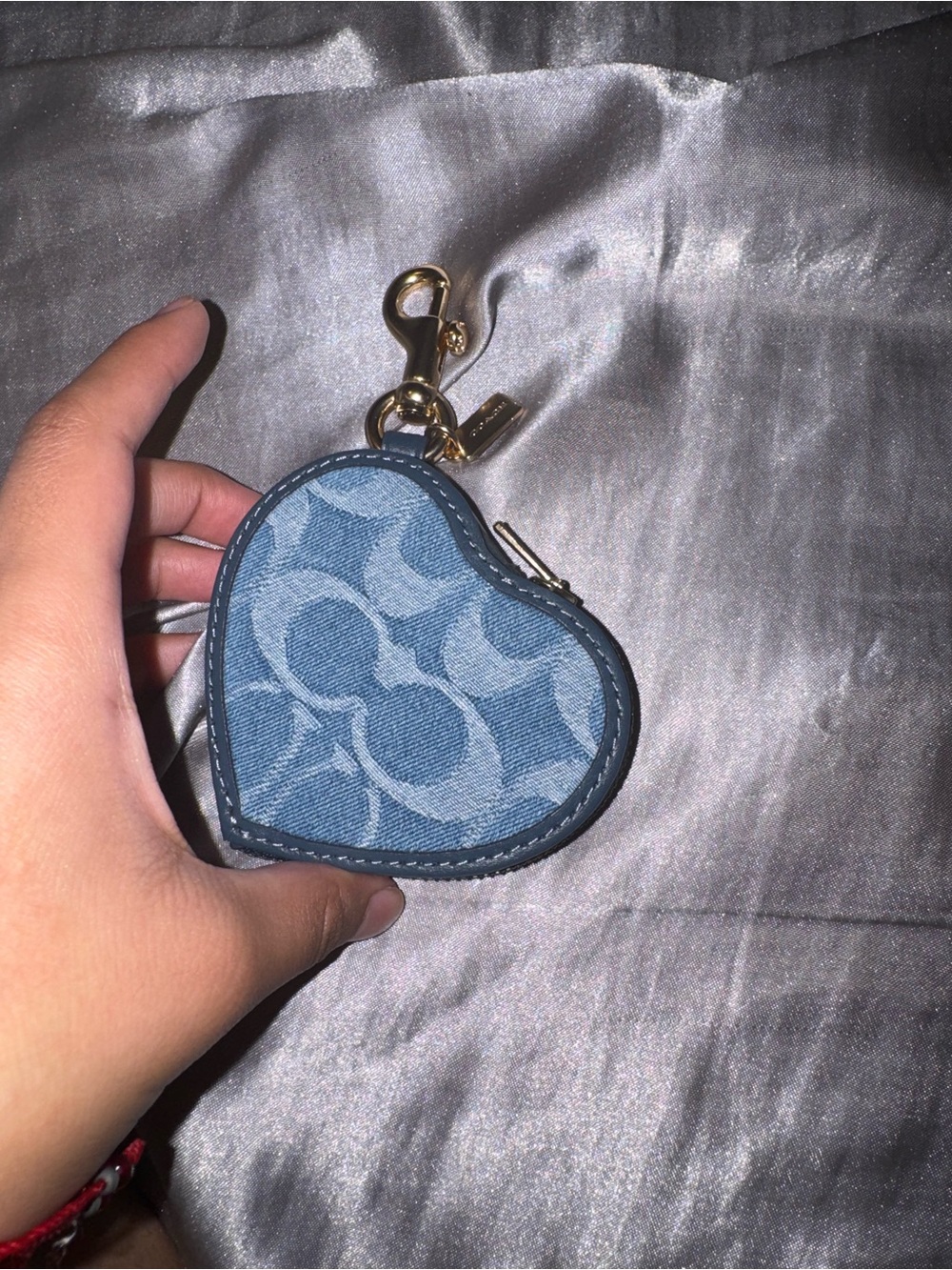 Coach denim Heart Coin Case Keychain - Blue Denim